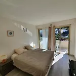 Proche croisette , appartement de 85m avec 2 chambres